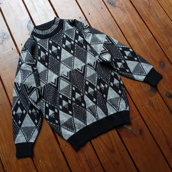 Vintage 80's 90's M/L black and sparkly silver geometric mock neck knit sweater - Picture 5 of 6